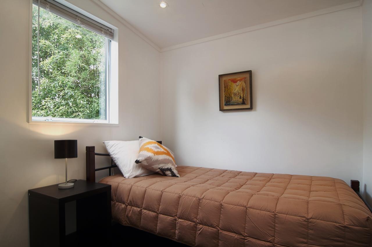 Nut Point Cottage West Melton Kültér fotó